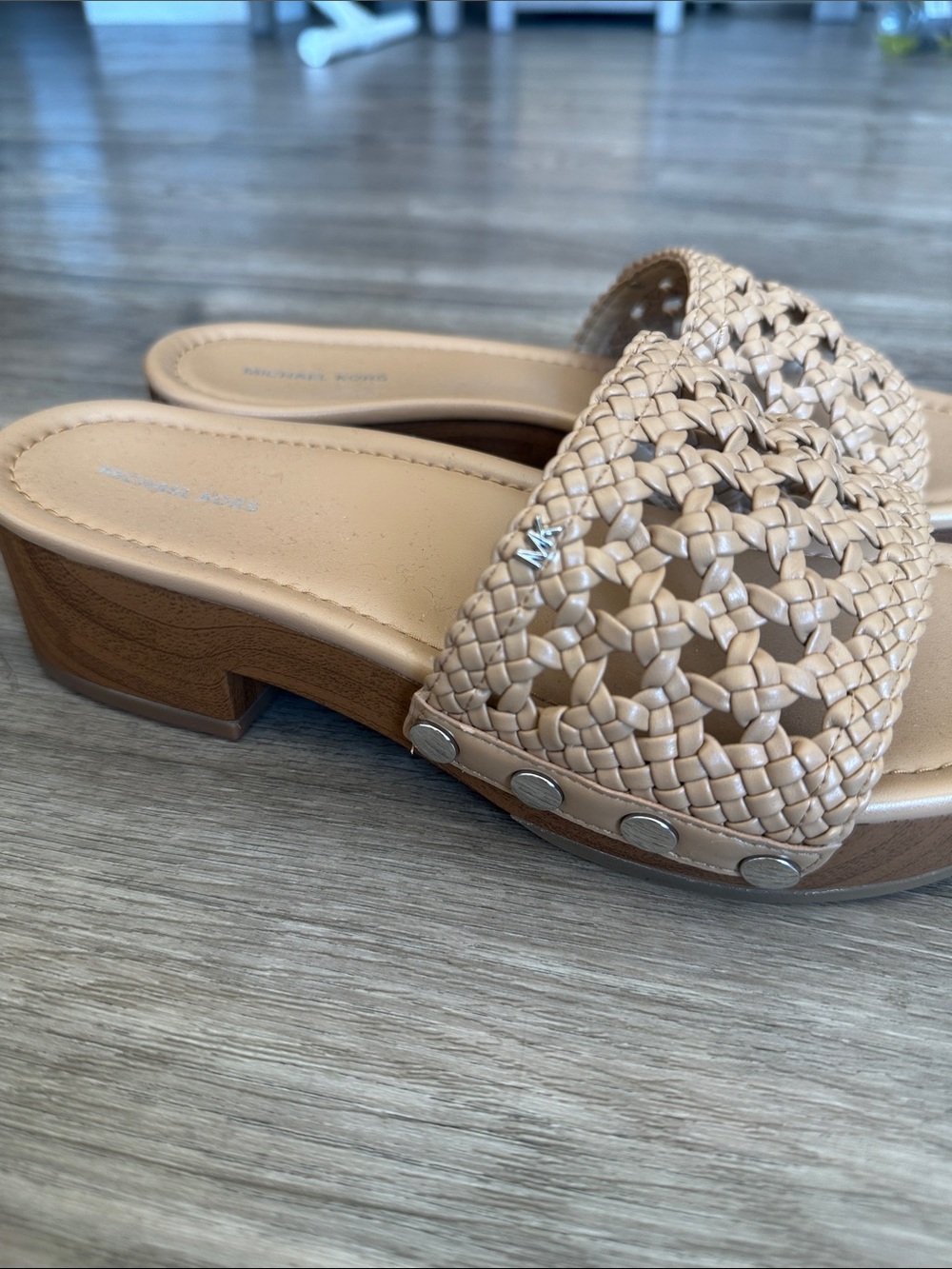Michael Kors Woven Slide Sandals in Beige Tan - Picture 4 of 7